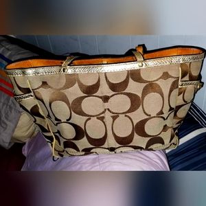 Coach - Jacquard Khaki Tote w White python snake leather trim